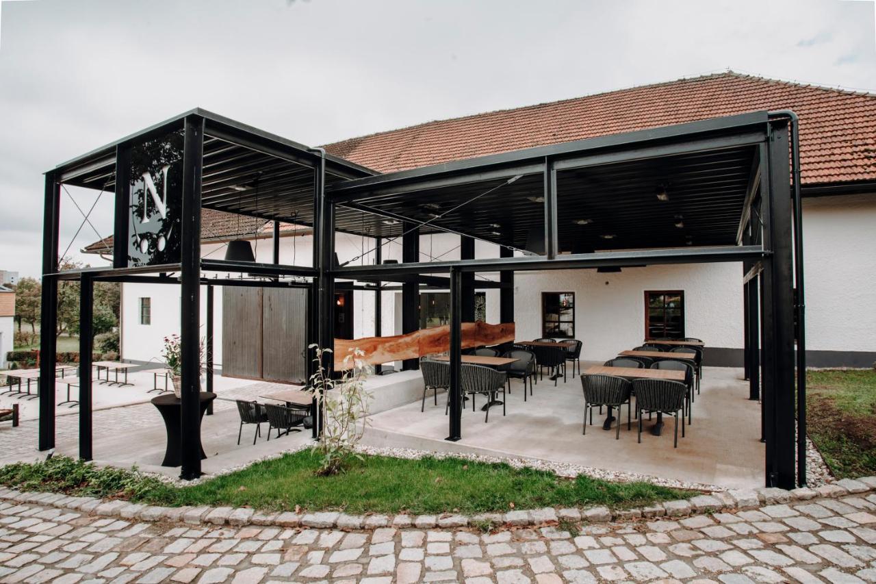 Nussboeckgut Bed & Breakfast Leonding Dış mekan fotoğraf